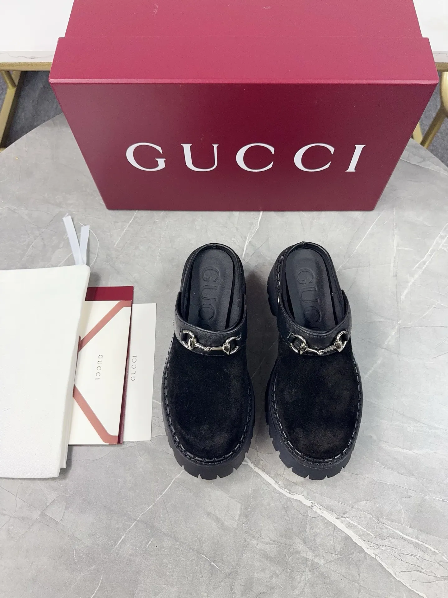 p500🐮🐮Gucci2024 new model, double GG groove thick-soled Loaf platform shoes. The original version is made 1:1. Super beautiful quality, classic model at the counter. ❶Upper: original frosted cowhide ❷Inner lining: water-dyed cowhide ❸Feet: water-dyed cowhide ❹Outsole: ultra-light original sole ❺thick sole heightening: 3.5cn ❻Packing: original packaging ❼Number: Women's 35-42 (41 42 customized, non-returnable) Men's model: 38-46 (45, 46 customized, non-returnable)
